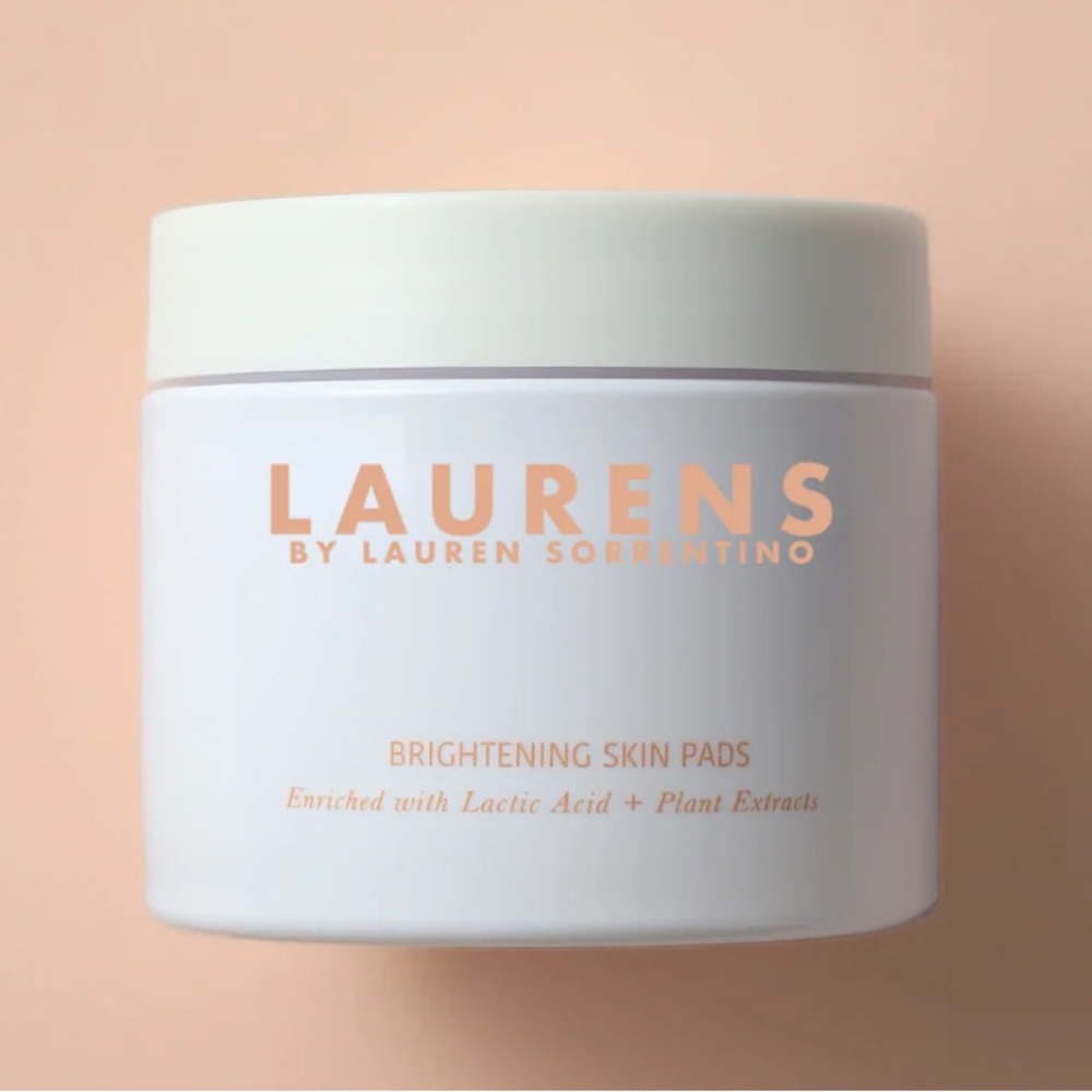 •Laurens Skincare Brightening Pads